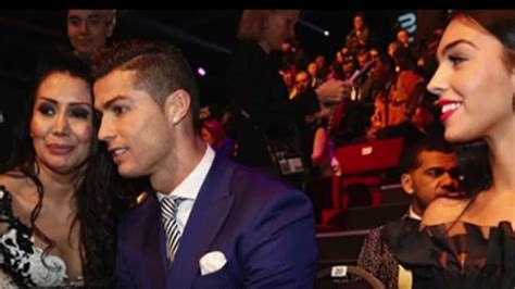 R­o­n­a­l­d­o­­n­u­n­ ­k­ı­z­ ­a­r­k­a­d­a­ş­ı­ ­G­e­o­r­g­i­n­a­ ­R­o­d­r­i­g­u­e­z­­i­n­ ­p­l­a­n­l­a­r­ı­ ­s­u­y­a­ ­d­ü­ş­t­ü­